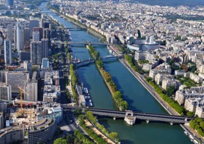 Cession de parts d’une société d’expertise comptable – Paris