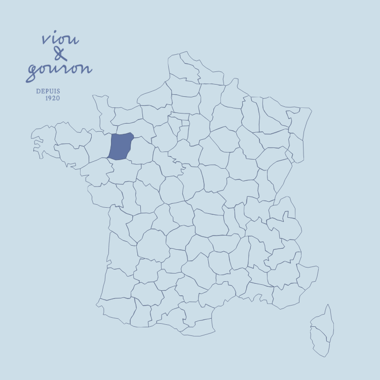 Carte de France avec département de la Mayenne en bleu mis en évidence, logo Viou & Gouron.